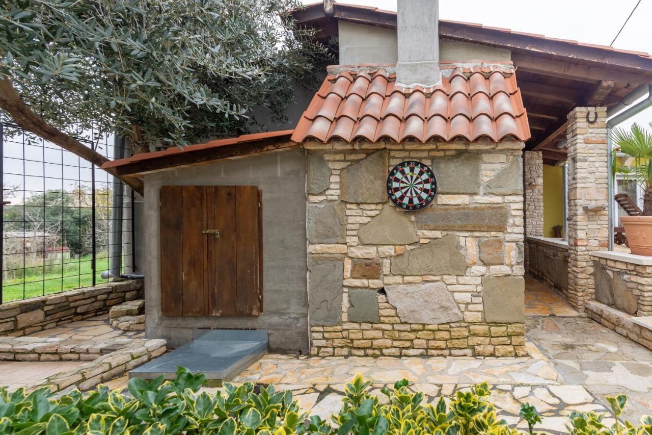 Holiday Home Bukovac Pula Exterior foto